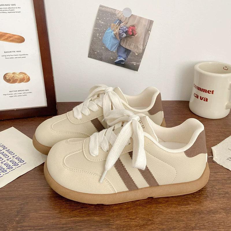 Versatile Chic Niche Korean Version of Student Sports Little White Shoes Women's 2025 Spring New Ugly Cute Round Head German Training Board Shoes