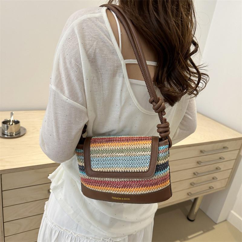 Stylish Retro Small Square Bag For Summer 2024 In Green Blue And Khaki For Trendy Everyday Use