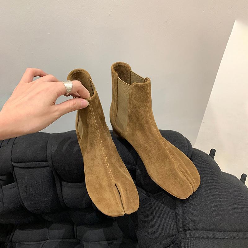 Leisure Tabi Split-toe Women Boots Dark Brown Suede Leather Slip On Flat Heels Booties Botas Feminina Shoes Woman Ankle Boots