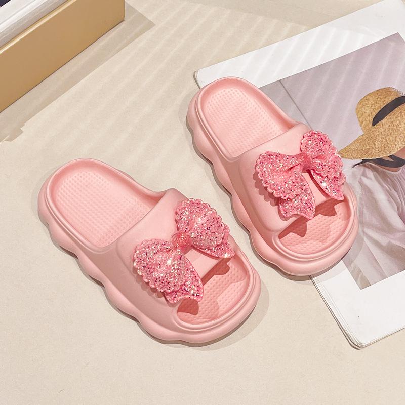 Kreskówkowe, miękkie, antypoślizgowe sandałki plażowe dla dzieci z pianki EVA