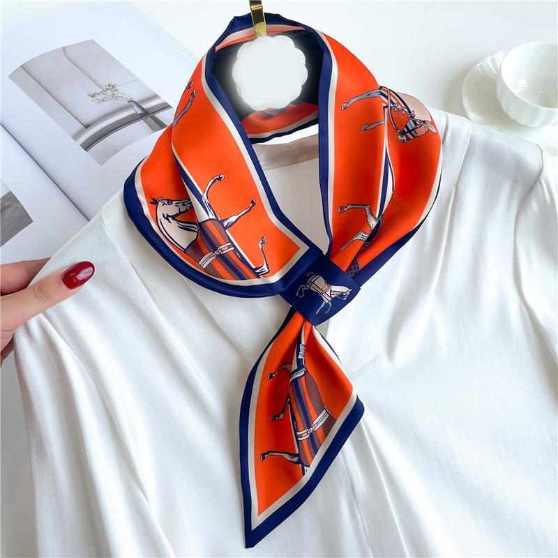 

Luxury Brand Horse Print Skinny Neckerchief Scarf For Women Satin Silk Ribbons Bandana Ladies Neck Tie Wrist Wrap Shawl Echarpe 76x13CM