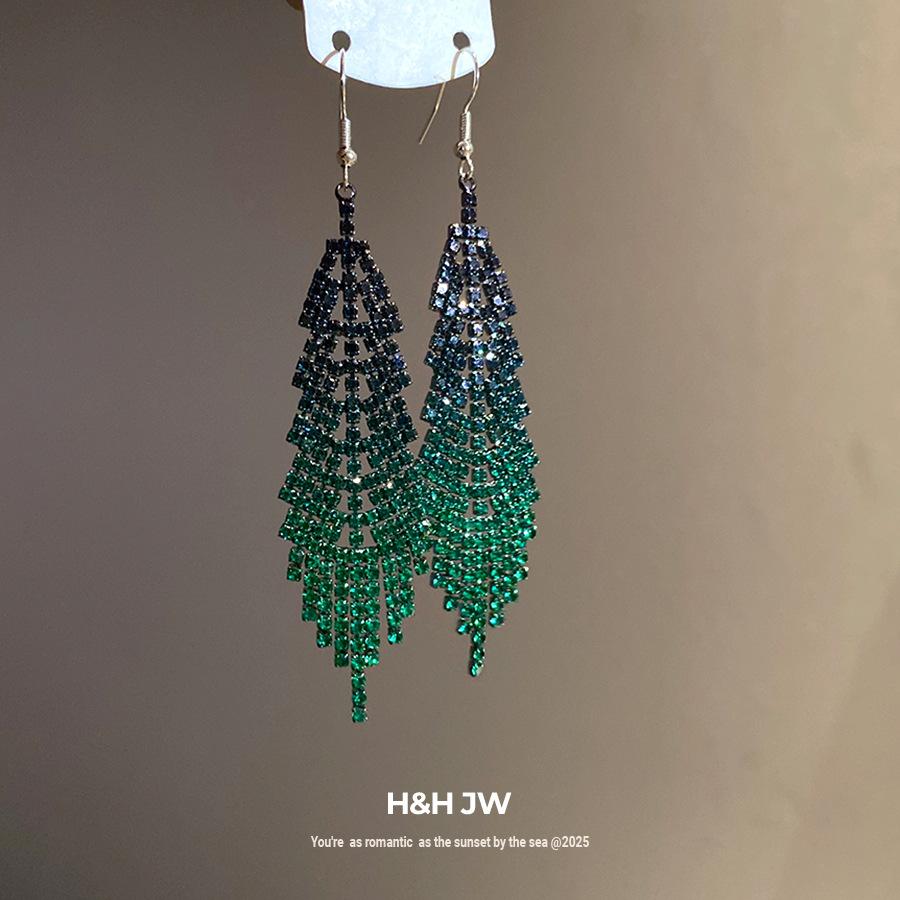 Diamond feather long fringed ear hook light luxury high-end earrings European and American fashion niche temperament earrings women