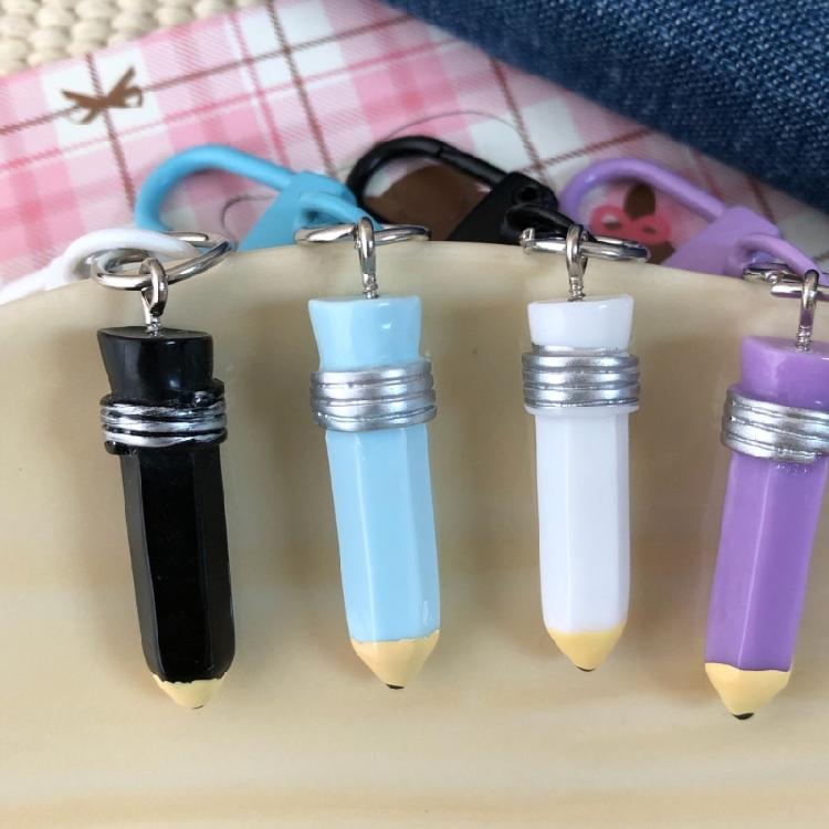 Lovely Mini Pencil Keychain Hanging Decoration For Girls Teens Lovely Style Creative Keyring Jewelry Functional