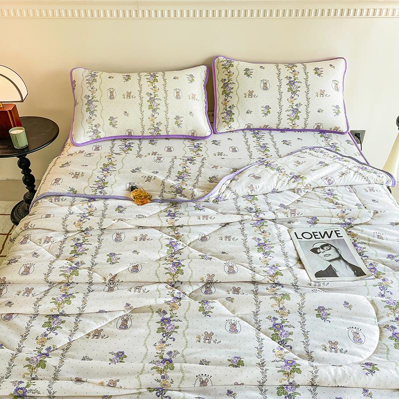 Elegant Blue Flowers Summer Cooling Quilt Floral Style Air Conditioner Quilted Quilt Skin-friendly Thin Blanket Machine Washable