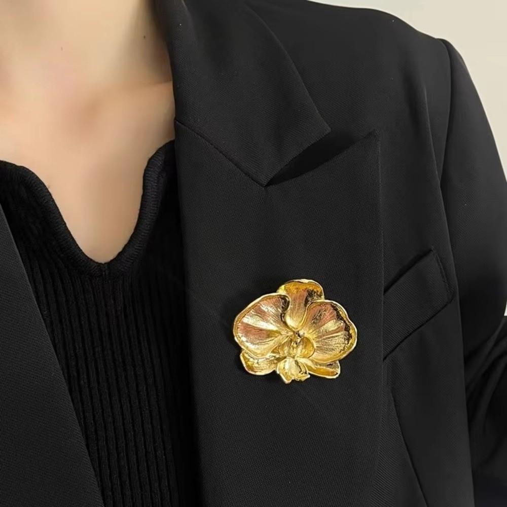 Phalaenopsis Suit Corsage Pins Alloy Chest flower Fashion Women Brooch  for Women
