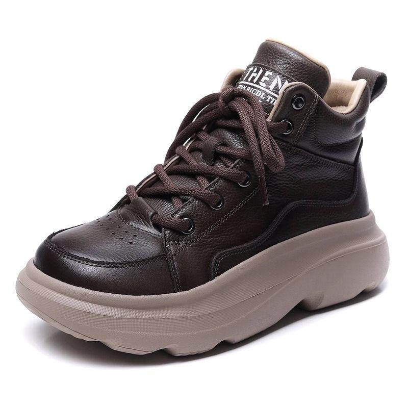 Women's Retro Genuine Leather Ankle Boots - Warm, Versatile, Thick Sole, Casual British Martin Style for Autumn and Winter.