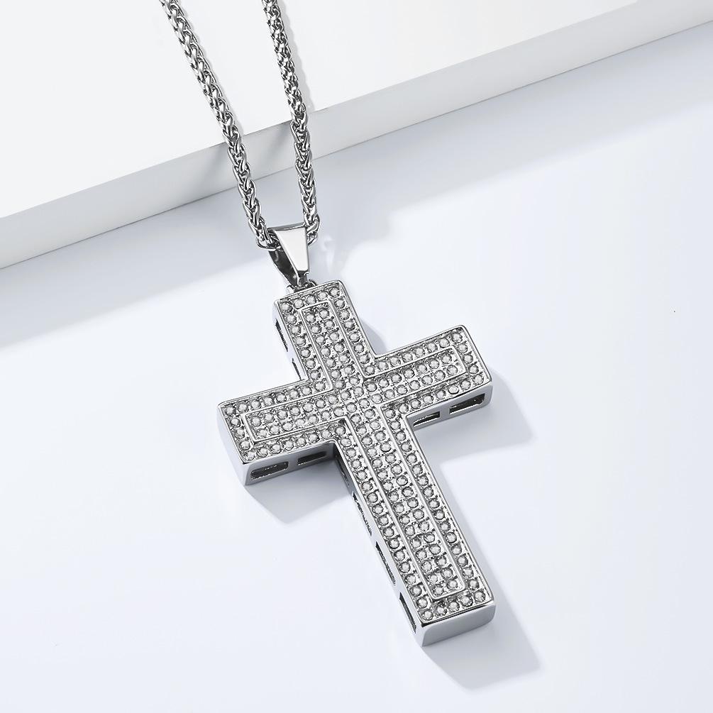 European and American Full Diamond Cross Pendant Steel 18K Gold Men's Niche Personality Necklace 2026