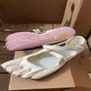 Lightweight, Breathable, and Quick-drying Five-toed V-Soul Sneakers Are Perfect for Yoga, Walking, and Outdoor Activities.