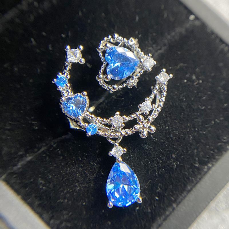 2026 Sea Blue Love Zircon Ring Female, Sweet and Cool Babes Niche Design High-end Trendy and Cool Open Index Finger Ring