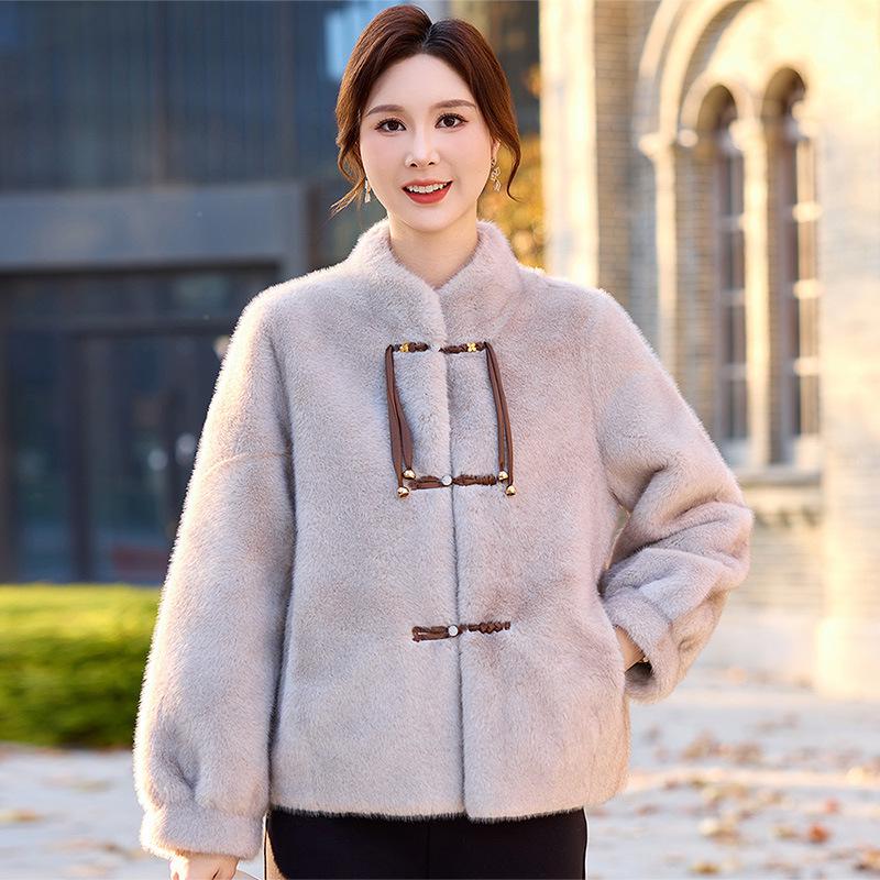 Mother's Mid-Length Faux Mink Fur Coat for Autumn and Winter Weddings