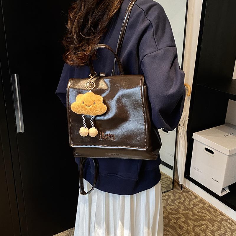 

Autumn and winter retro premium women s backpack 2025 new versatile backpack college style small schoolbag 28*9*25