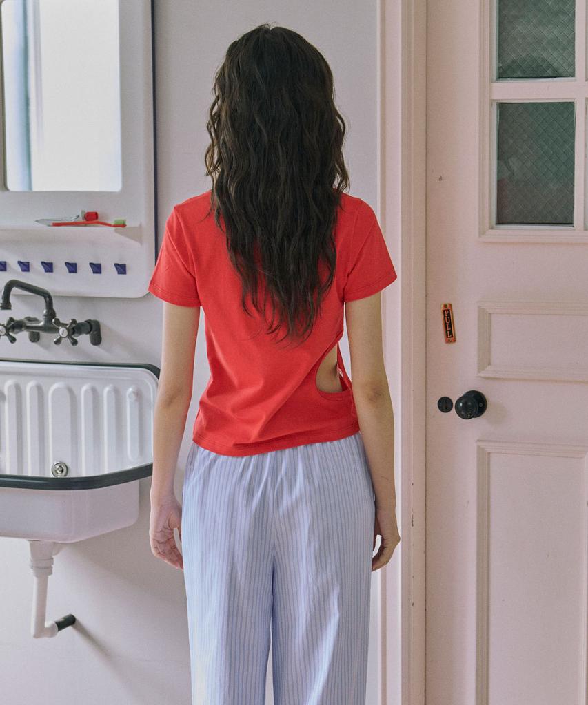 JUNEJUNE SPACE Slim Cut-Out Tee_Red