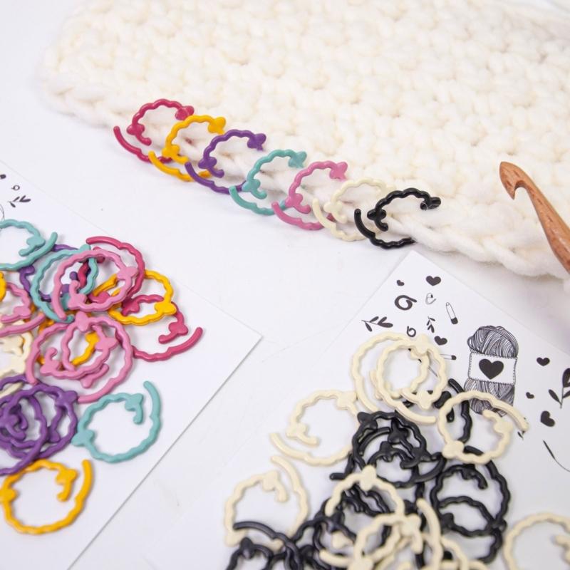 24Pcs Fruit Stitching Markers Crochet Locking Stitching Markers Rings for Knitting Crocheting Weaving Sweater Scarf Hat