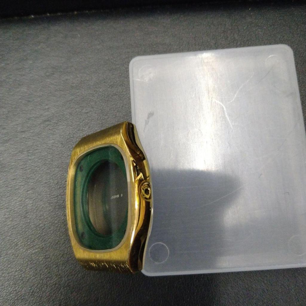 [USED] SEIKO case