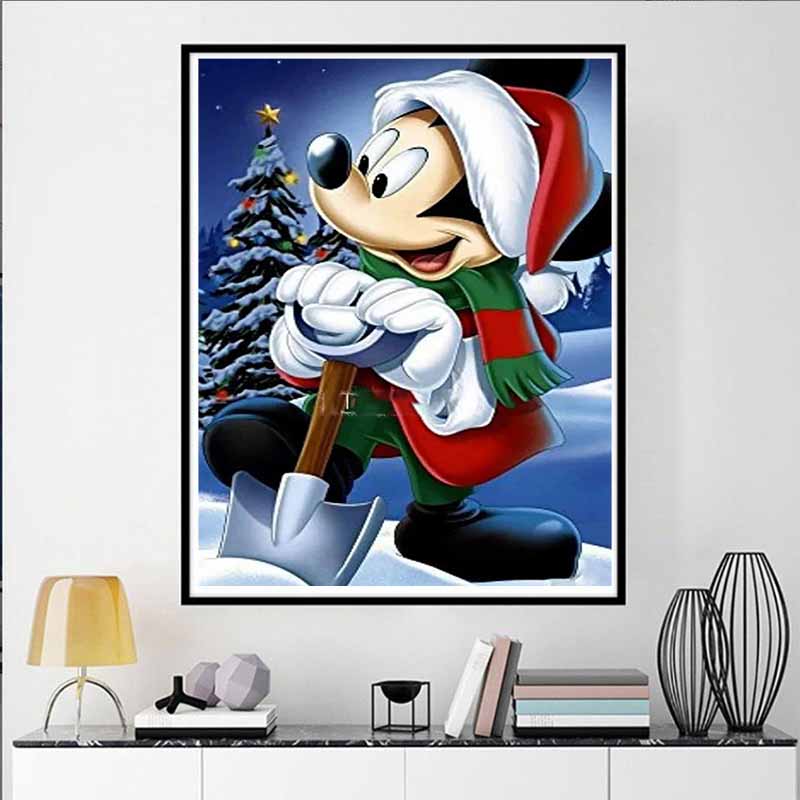 Disney Diamond Painting Mickey Mouse Christmas Snow Shoveling Healing Illustration, 5D Diamond Painting Art Embroidery Cross Stitch Room Decoration