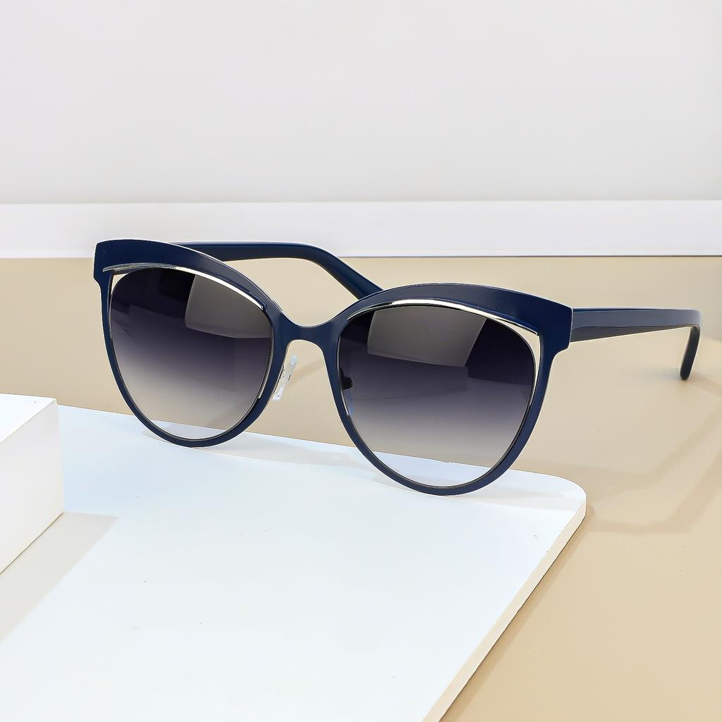 2026 New Fashion Cat Eye Sunglasses Women Oversized Black Frame UV400 Protection Trendy Sun Glasses for Summer