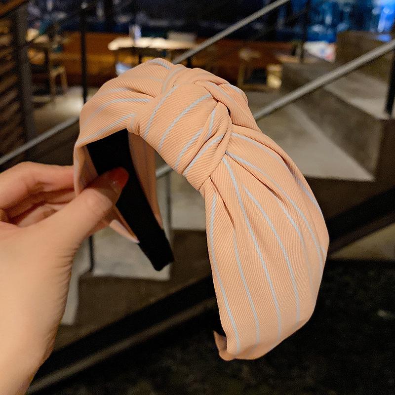 

Винтажные завязанные повязки для волос для женщин, женская ткань, искусственная кожа, жемчужные аксессуары для волос, обруч для волос для девочек Size fits all