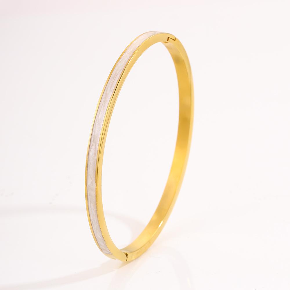 Titanium Steel Non-fading Women's Light Luxury Personalized Design Gold Fashion Trend Jingle