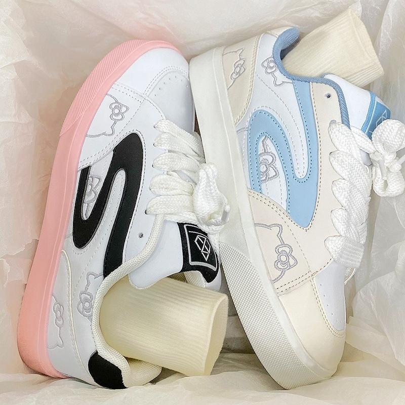 New Niche Bread Shoes, Women's Versatile Casual Shoes, and Retro Board Shoes