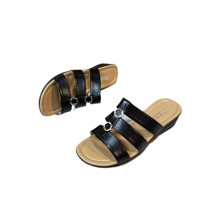 Летние женские тапочки на танкетке — фото 6