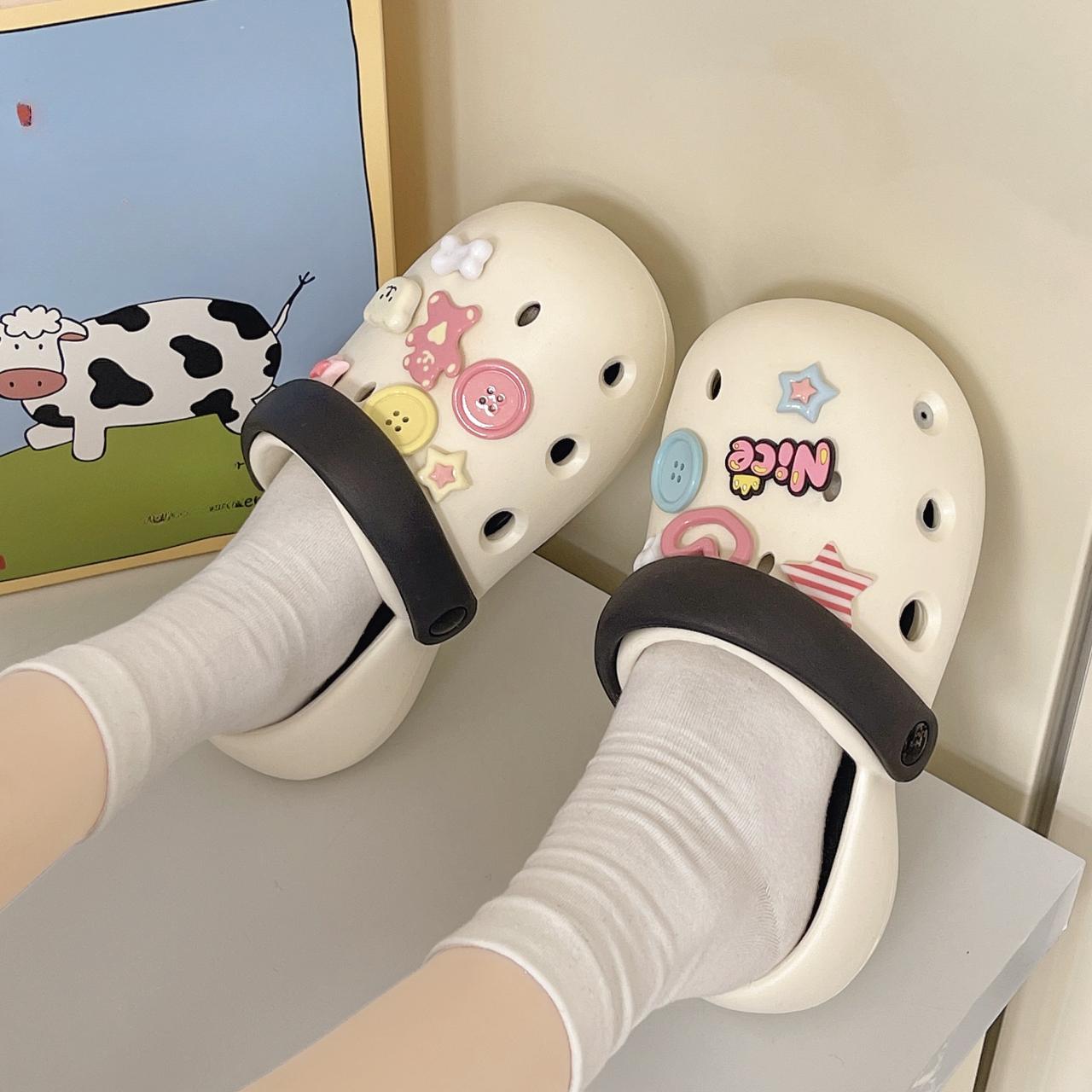 Модные новые сандалии тапочки милые мультяшные сабо женские мюли летние пляжные сандалии — фото 3