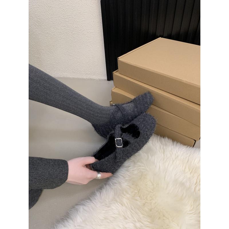 

Retro woolen gray lines crossed Mary Jane woolen shoes women wear autumn and winter plush round head Japanese ballet shoes 39 серый