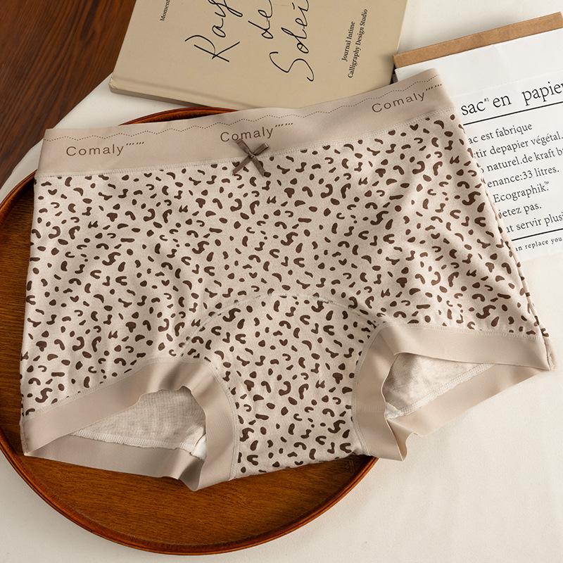 Female Spring and Autumn Small Leopard Print Cotton 10A Antibacterial Crotch Boxer Briefs