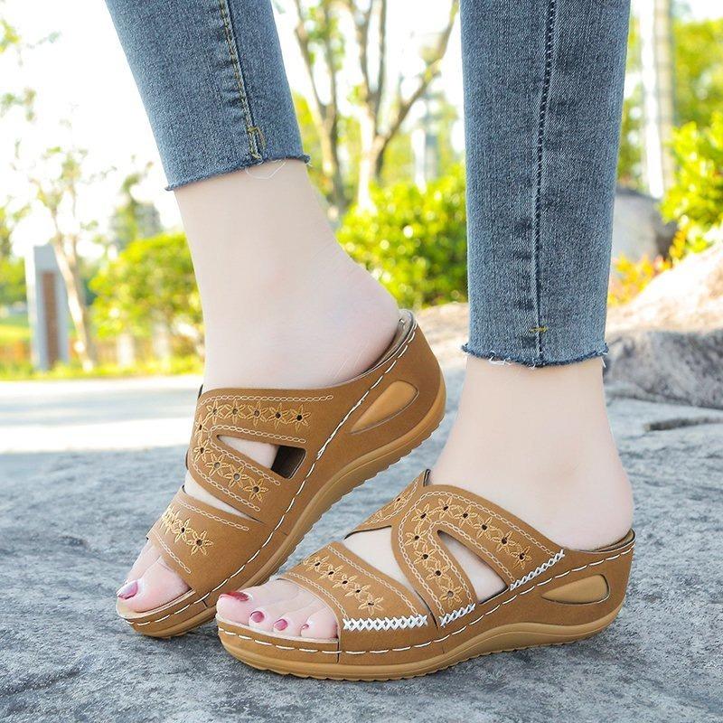 Flip-flops with Wedge Heels Fish-mouth Thick-soled Large-sized Shoes and Embroidered Flip-flops