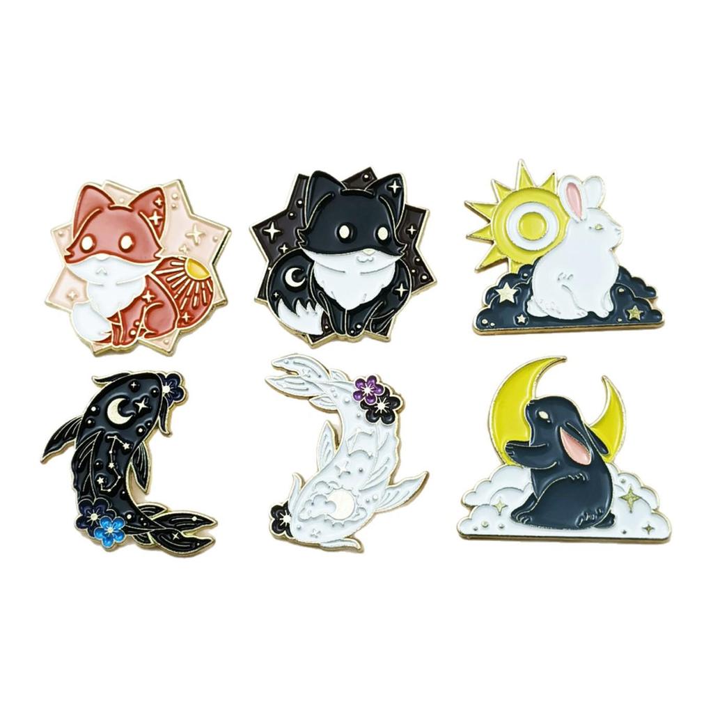 Creative Yin Yang Animal Brooch - Fox & Rabbit Cartoon Badge with Alloy Drip Oil Ornaments