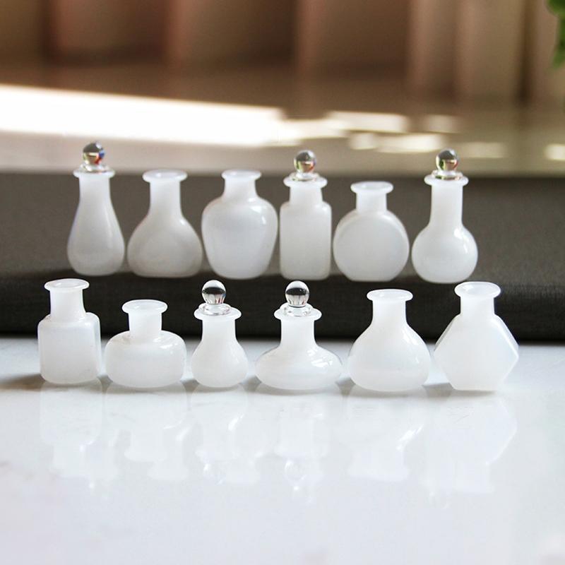 1:12 Dollhouse Miniature Glass Bottle Storage Jar Mini Geometric Shape Bottle Sealed Storage Bottle With Lid Vase Model Toys