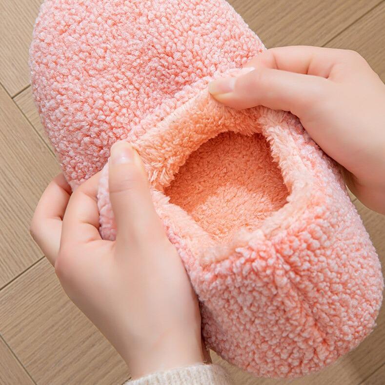 Women’s and Men's Plush-Lined Cotton Slippers: Warm, Non-Slip, Closed Heel for Indoor Use In Autumn and Winter