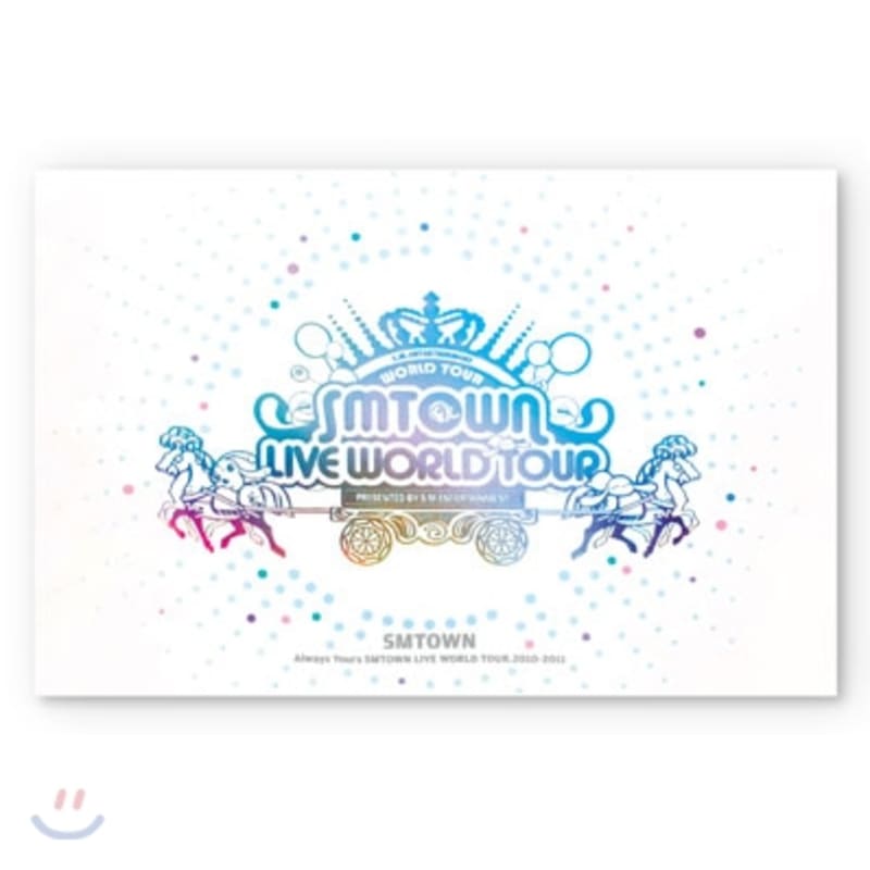 

Smtown Live World Tour Photobook [Limited Production]