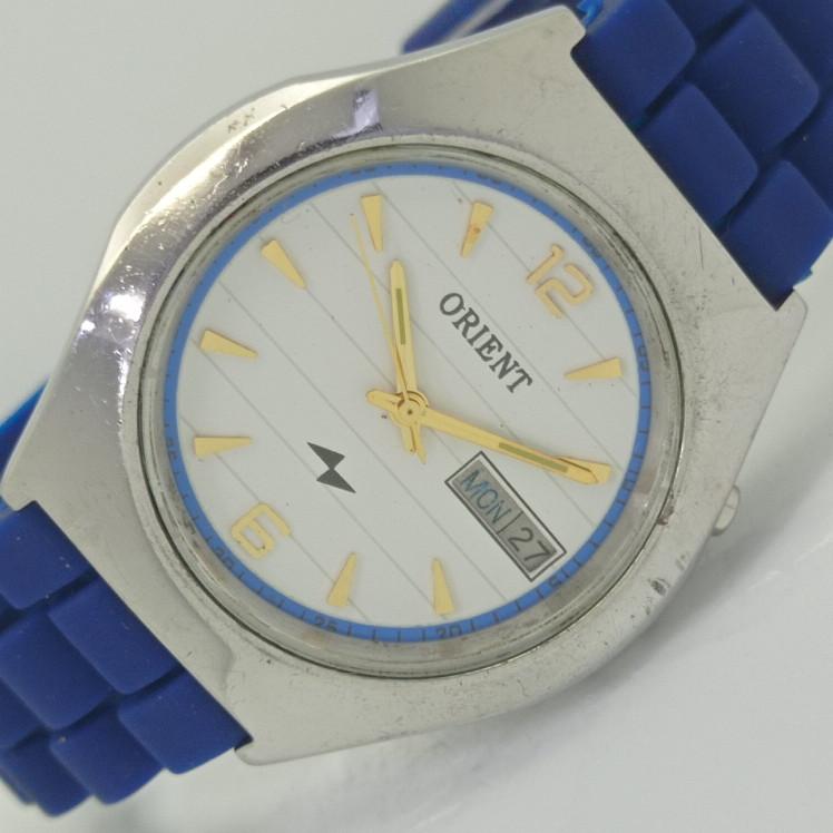 

Б/У ORIENT AUTOMATIC 46941 ЯПОНИЯ МУЖСКИЕ ЧАСЫ a411695-1 Sku003-a411695