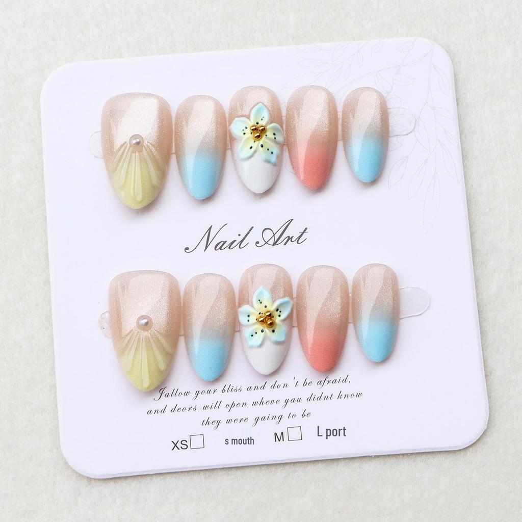 Gradient Blue 3D Floral Wearable Nails: Spring/Summer Cat Eye Whitening Manicure