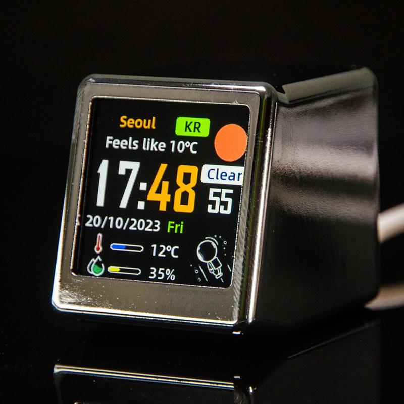 Ultra-portables Smart-WLAN-Wetterstations-Display Wetter Temperatur Luftfeuchtigkeit Uhrzeit Wecker Schreibtischdekoration