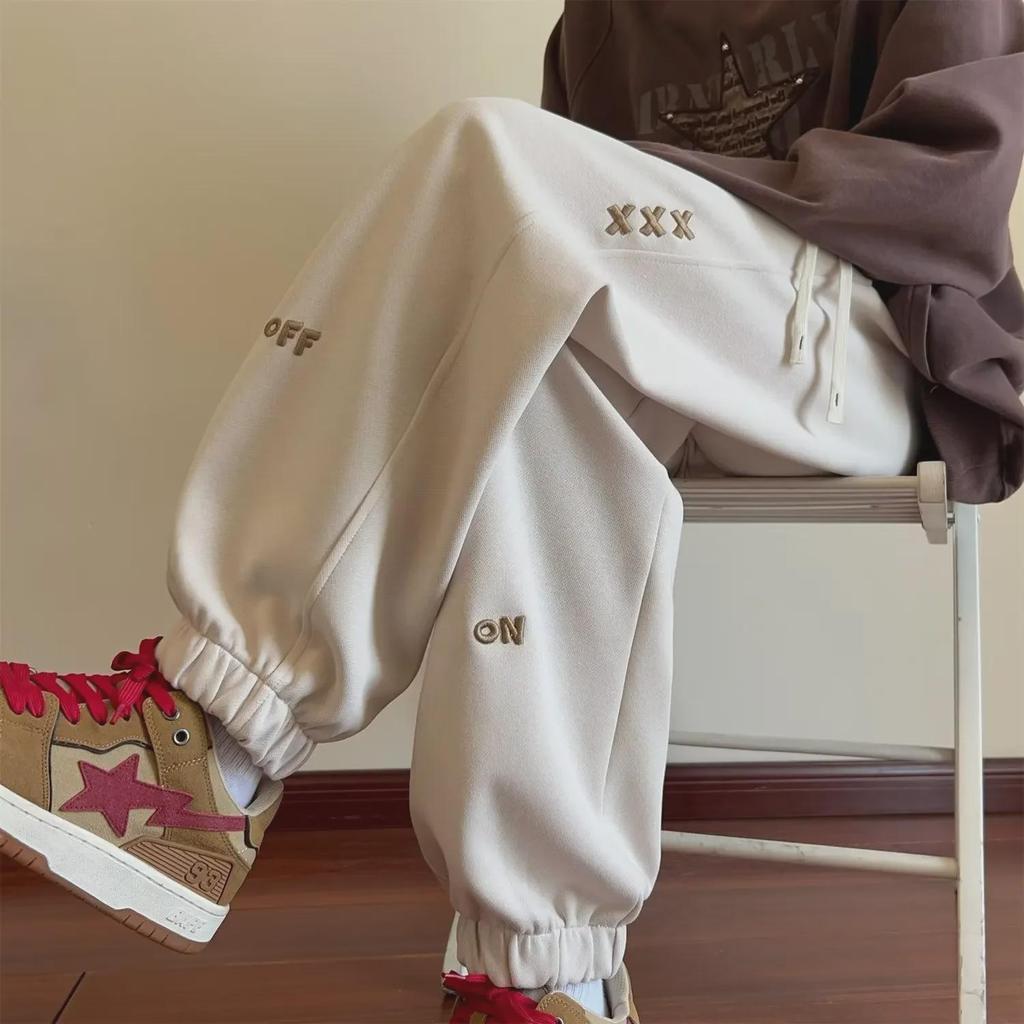 Men's Hong Kong Style Embroidered Velvet Sweatpants: Loose-Fit Casual Pants for Autumn/Winter Fashion Trend.