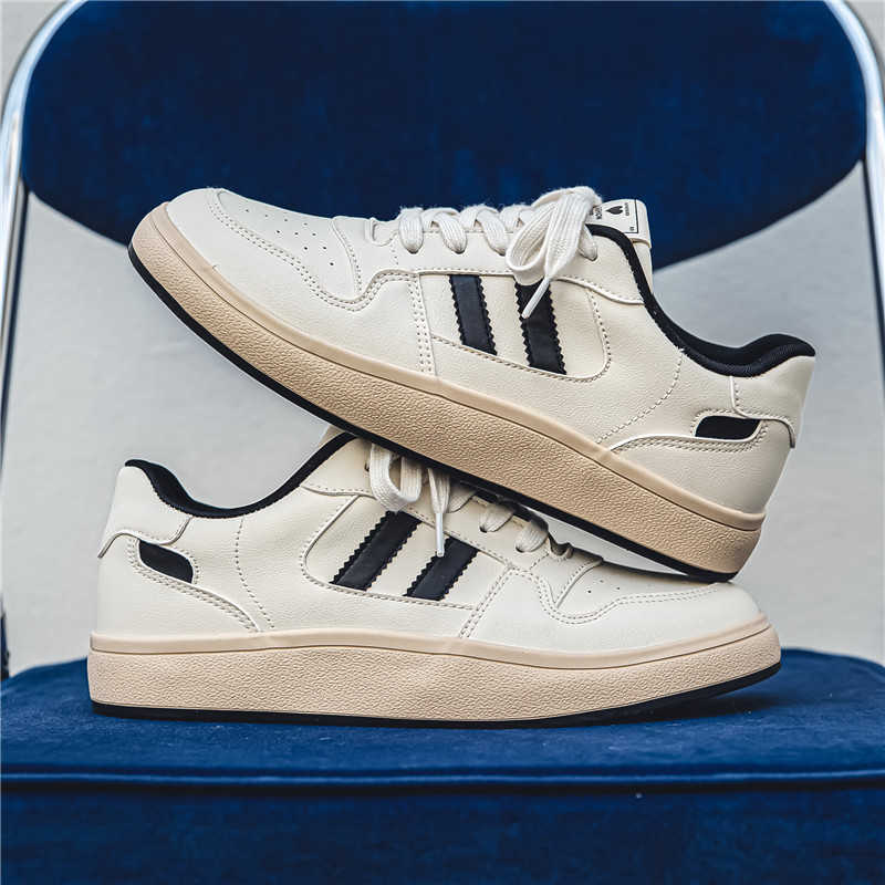 Fashion Round Tip Laced Men's Autumn Spring Shoes Casual Man Fashion Sneakers Famous Brand Luxury Boot Sport Promo Sepatu