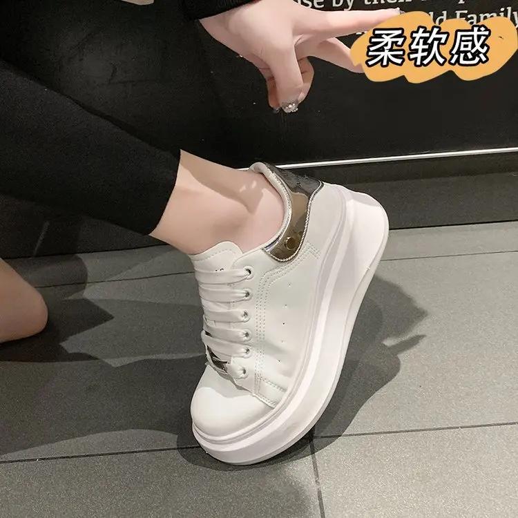 Fashion 2024 Brand Leather Women's Sneakers White Platform Woman Sports Sneakers Female Vulcanized Shoes Sneakers Casual Ladies