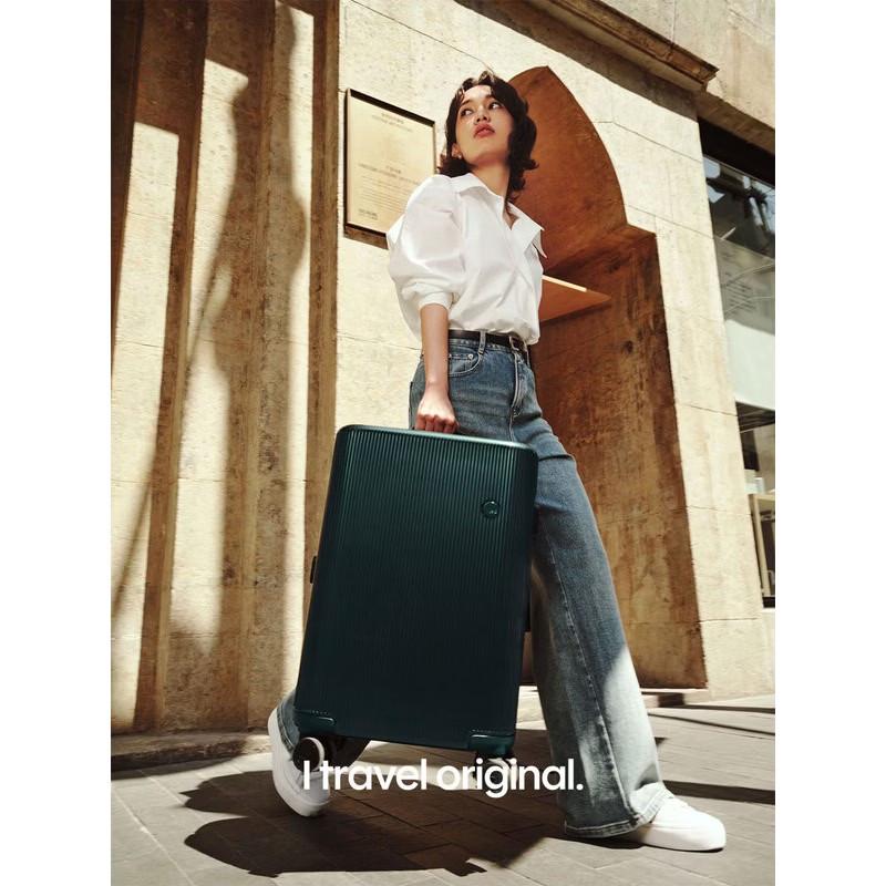 ITO Lightweight Carry-on Suitcase