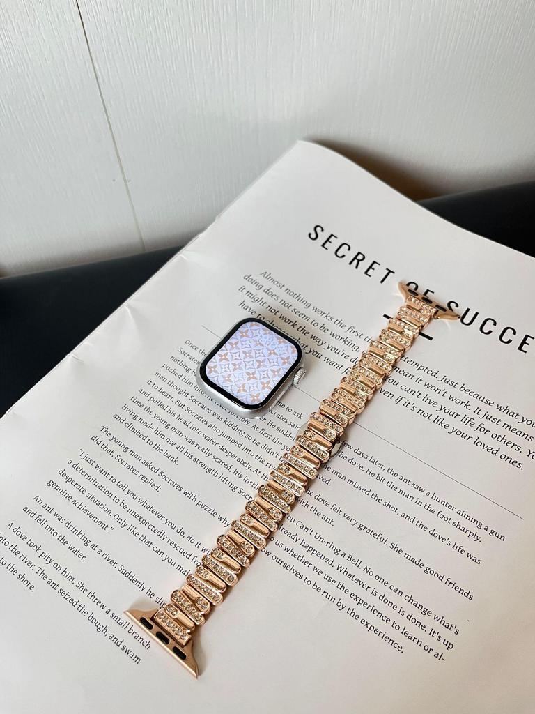 Elegant Rhinestone Metal Strap for Xiaomi Smart Band 9/8 & NFC - High-Grade Women's Bracelet.