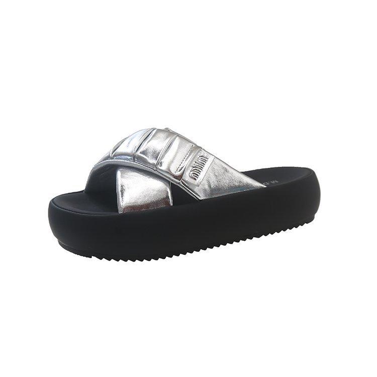 Premium slippers women's outer wear platform 2025 summer new fashion versatile casual comfortable cross with sandals