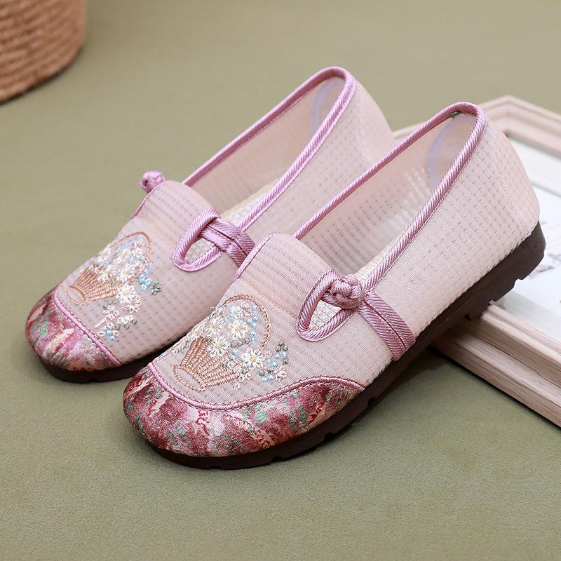 

Women s Summer Breathable Embroidered Mesh Shoes - Ethnic Style, Old Beijing Design, One-Step Comfort 36 рожевий