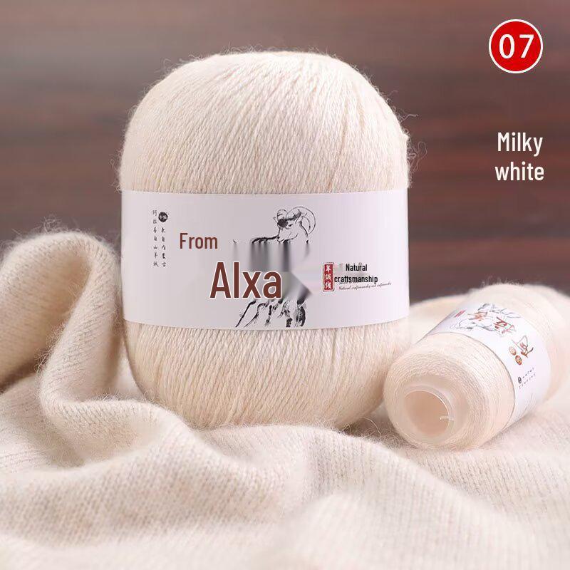 Hand-Knitted Medium-Thick Pure Cashmere Yarn Ball for DIY Projects - Perfect for Scarves and Gifts