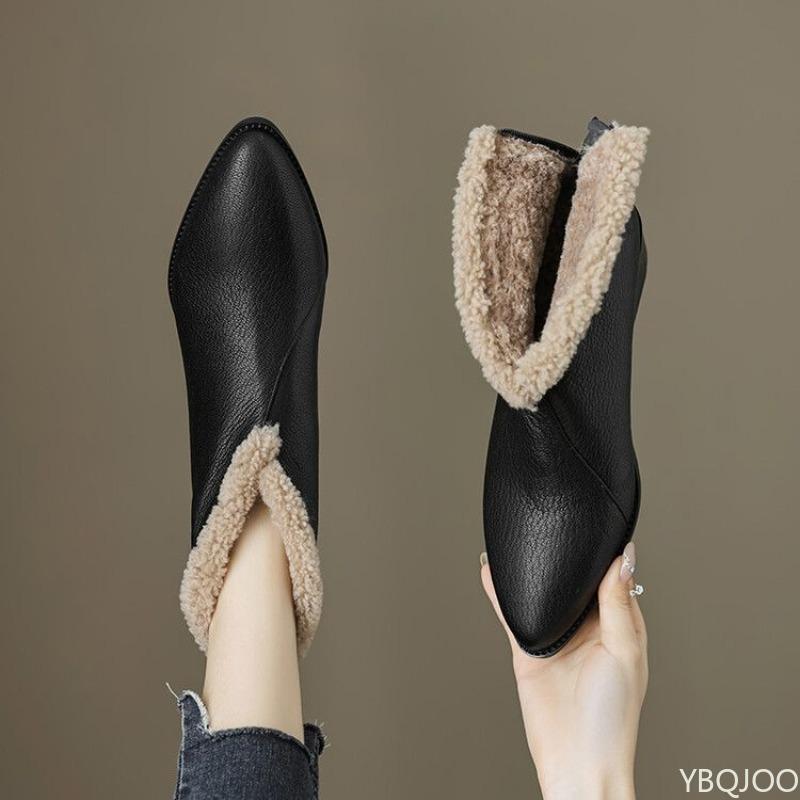 Autumn winter new retro pointed warm short boots thick heel versatile simple comfortable temperament women's boots