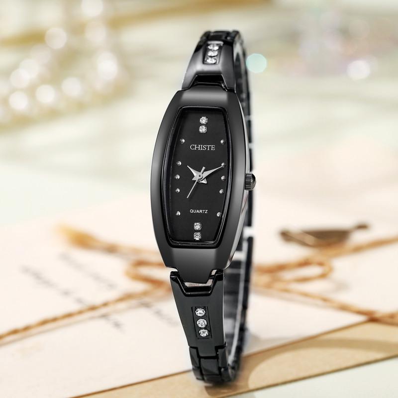 Stylish Oval Dial Ladies' Watch - Elegant and Trendy Design for Women and Students