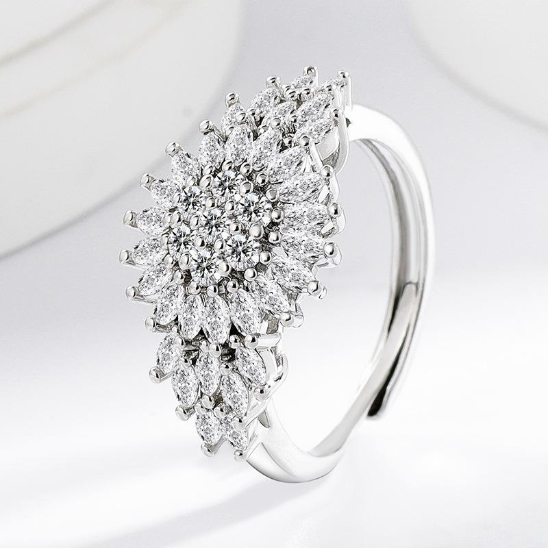925 Sterling Silver 18K Gold Plated Sunflower Shape Paved Diamond Adjustable Open Ring for Women Wedding Party Jewelry Wholesale