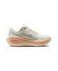 Nike Vomero Plus W - Light Bone: Arctic Orange: Ice Peach: Metallic Silver / Hv8154-012