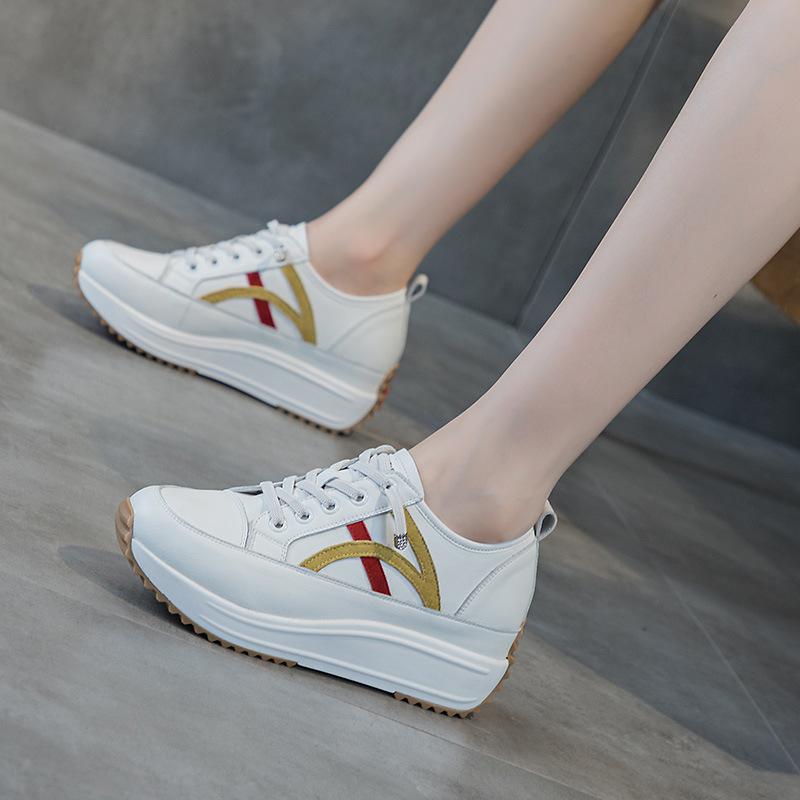 

Black dad shoes for women 2025 new spring sports and leisure Forrest Gump shoes lightweight thick soles inner height increase white shoes for women 35