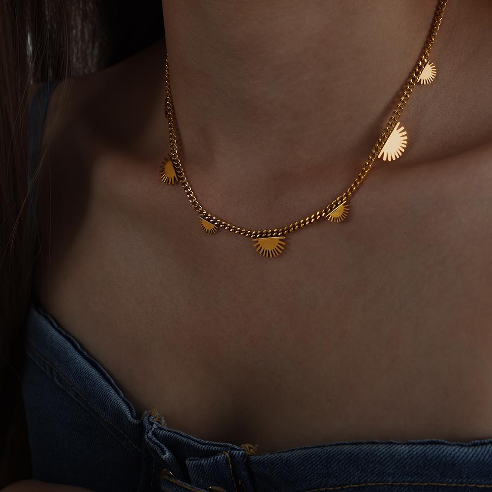 

2023 Stainless Steel Women Necklace for Women Fashion Geometric Pendant Gold Plated Chain Elegant Zircon Accessories 45cm золотой