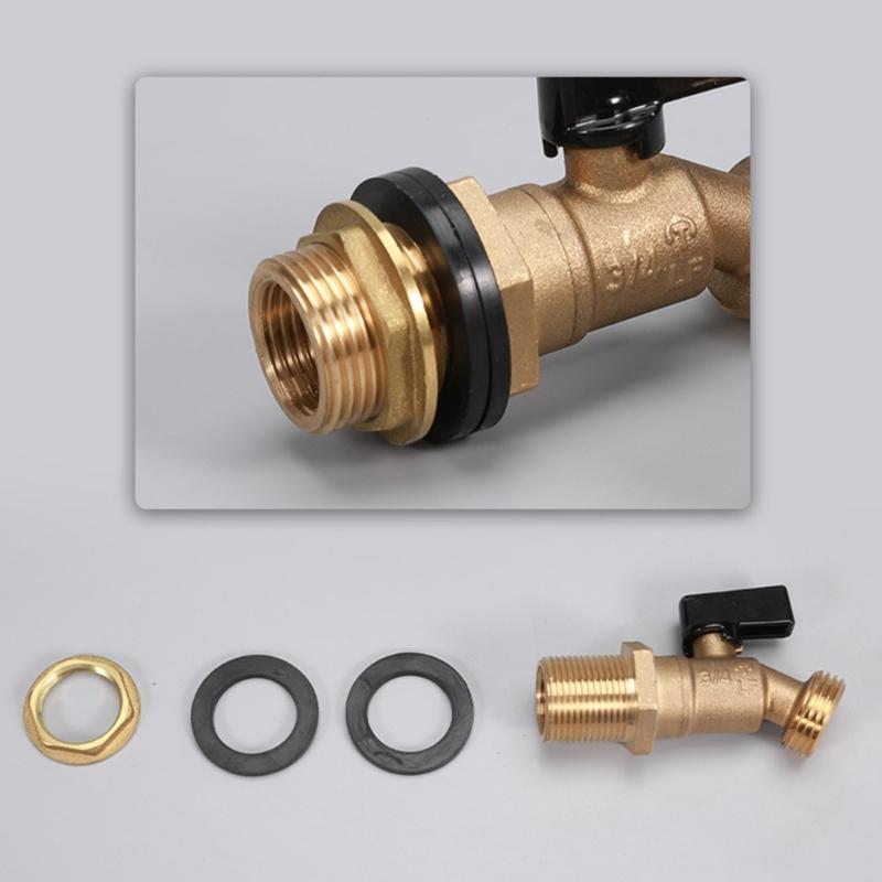 Sturdy Brass Rainwater Tap Connectors for Home Renovations Pipe Fittings Water Accessories with Random Gasket Color